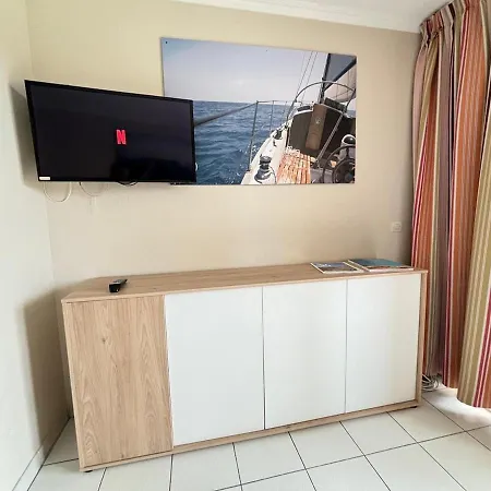 Red Apple Esterel - Sea View - Without Stairs - Wifi - Parking Appartement *